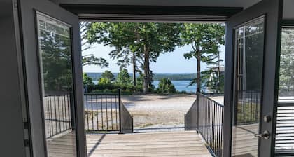On Beaver Lake! Rogers, AR, NEW Spacious Barndominium With Sweeping Lake Views.