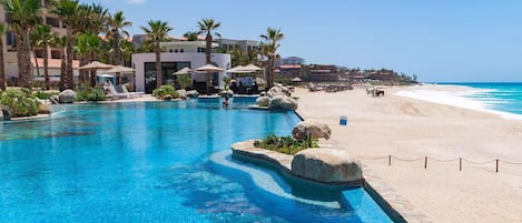 Piscine extérieure
