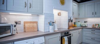 Rose Cottage - 3 Bedroom - Murton Mumbles