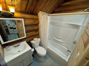 Jabón y papel higiénico