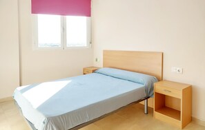 2 bedrooms, travel cot - Awesome apartment in Bellreguard (Bellreguard)