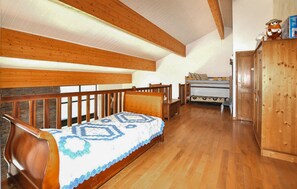 5 quartos, berço de viagem, Wi-Fi de cortesia