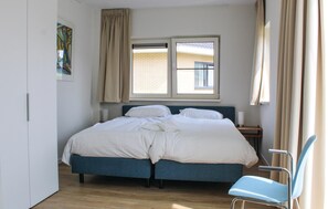 4 bedrooms, free WiFi