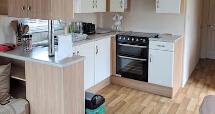 Tranquil Lodge Retreat in Scunthorpe Countryside