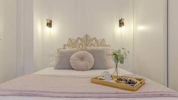 Fer et planche Ă repasser, accĂšs Internet, draps fournis