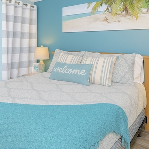 1 dormitorio, tabla de planchar con plancha, wifi y ropa de cama
