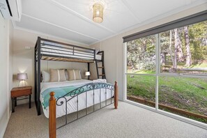 2 makuuhuonetta, ilmainen Wi-Fi, vuodevaatteet