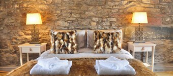 Muddy Boots - Arcade Royale