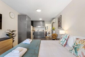 1 bedroom, iron/ironing board, free WiFi, bed sheets