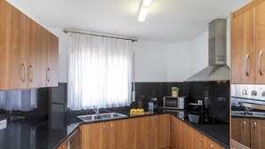 Luokittelematon kuva, 5 kautta 21, painike
