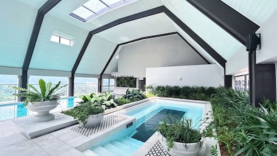 The Paxtonz by Manhattan Group