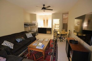 Smart TV, fireplace - Forest Knoll M4, Waterville Valley (Waterville Valley)