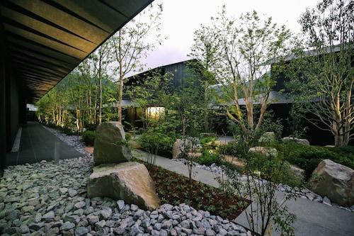 COMICO ART HOUSE YUFUIN