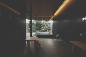 Traditional House, 2 Bedrooms, Patio, Garden View | Bathroom | Hair dryer, slippers, towels, shampoo - COMICO ART HOUSE YUFUIN (Yufu)