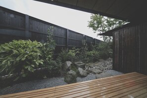 Terrace/patio - COMICO ART HOUSE YUFUIN (Yufu)