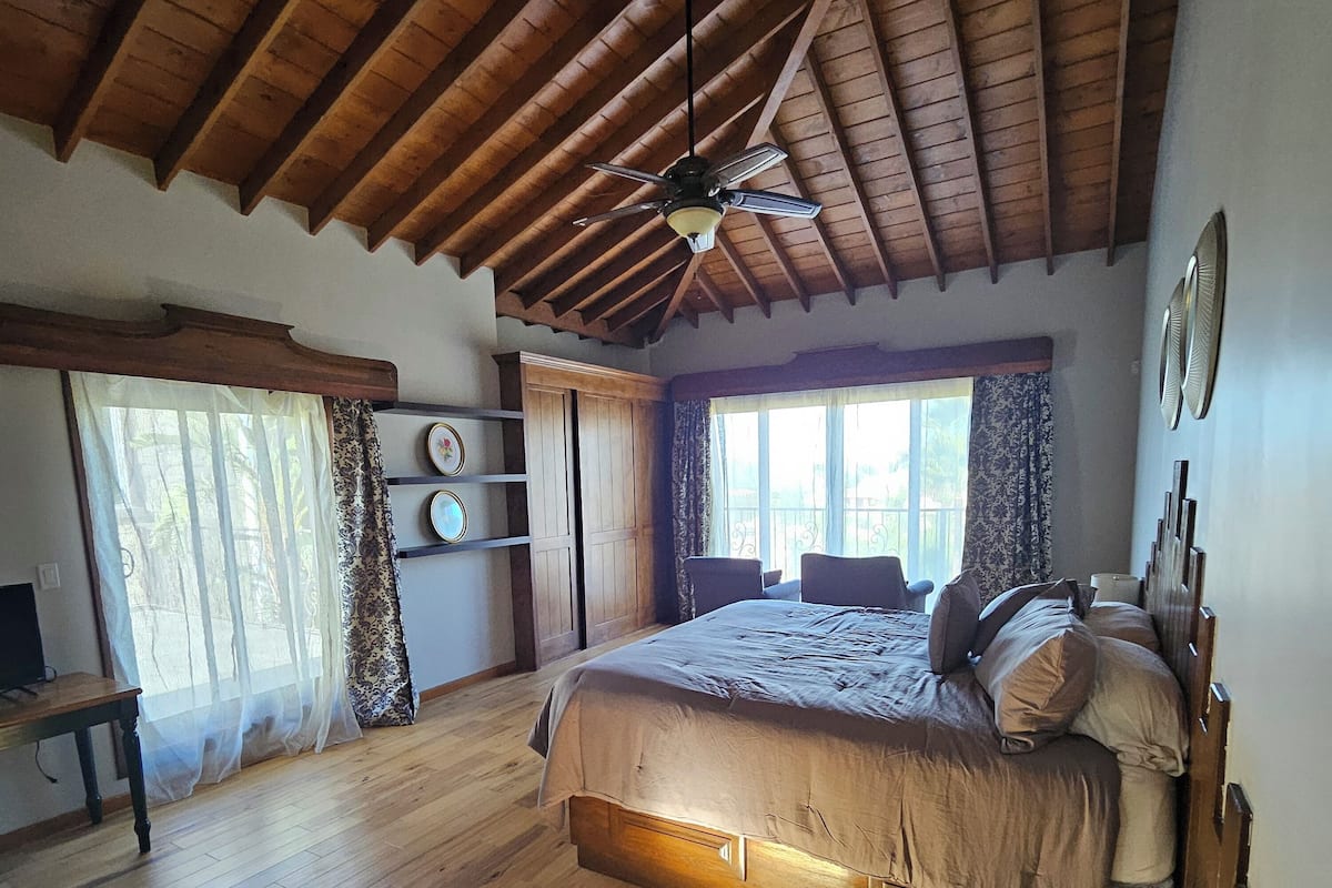 Room | In-room fitness