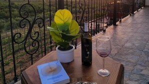 Deluxe Double or Twin Room, Balcony, Mountain View | Balkoni