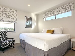 3 Schlafzimmer, Schreibtisch, Bügeleisen/Bügelbrett, kostenloses WLAN