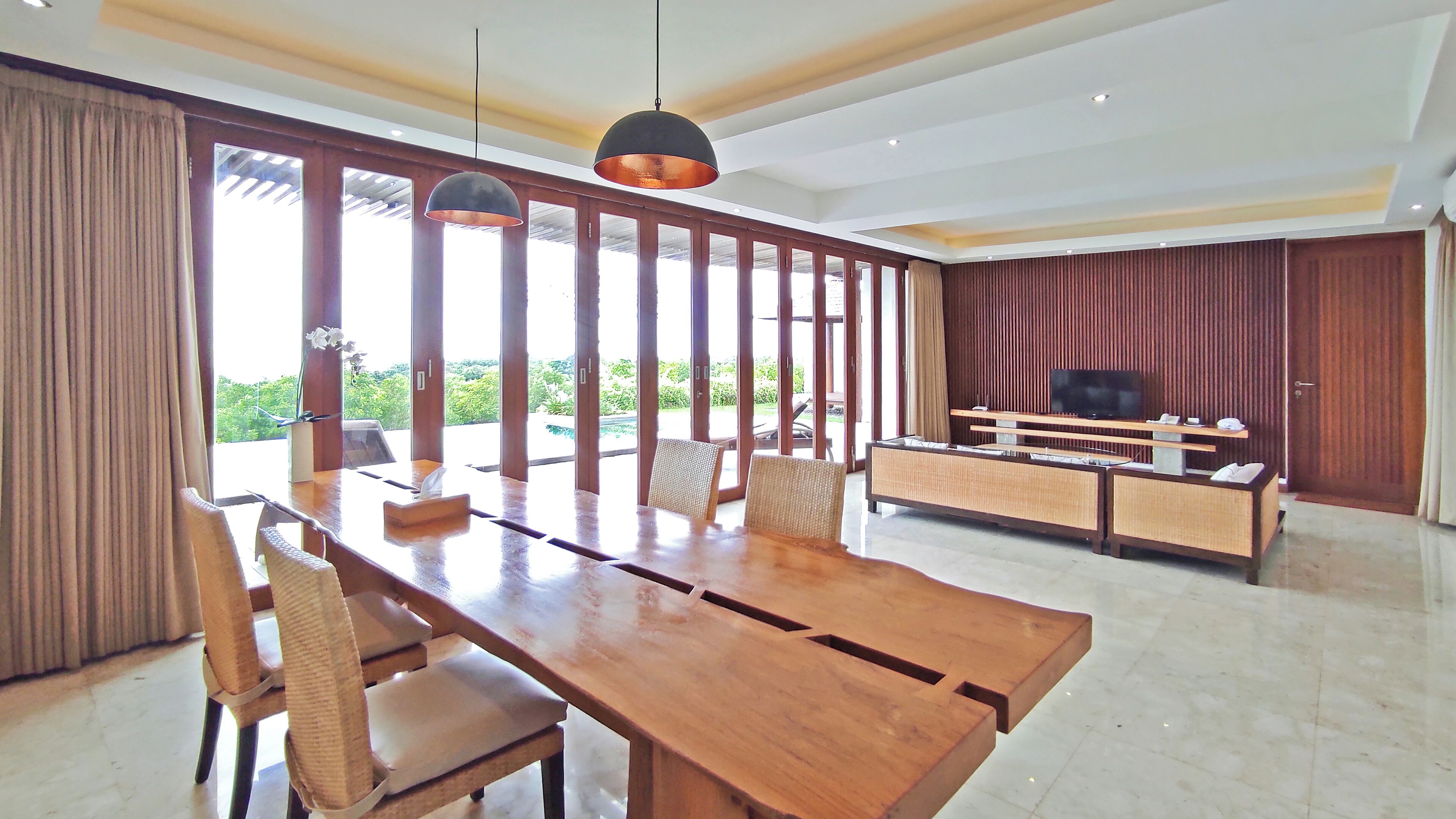 Deluxe Villa, Ocean View | Dining room