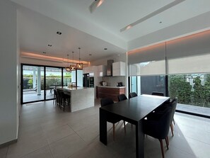 Villa, 3 soverom, privat basseng, bassengutsikt | Eget kjøkken | Kjøleskap, mikrobølgeovn, ovn og kokeplater