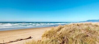 Over The Dune short walk to beach, EV charger