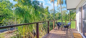 South Golden Beach House - Tranquil Family Getaway