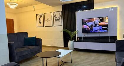 FREE AIRPORT PICK UP || ACs RUN 24/7 || Printers available for Remote Work