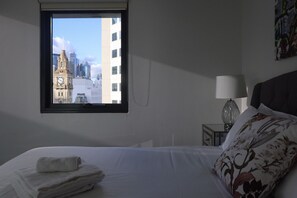 2 Schlafzimmer, Schreibtisch, Bügeleisen/Bügelbrett, WLAN