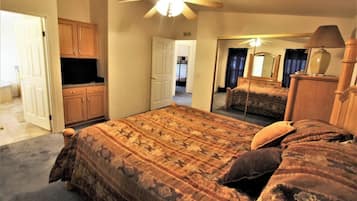 Signature Cabin, 3 Bedrooms