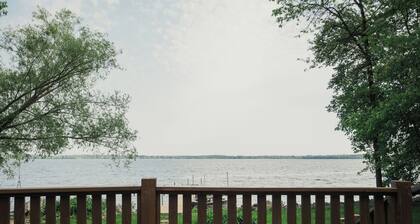 Sandlight Cabin Retreat on Grand Lake