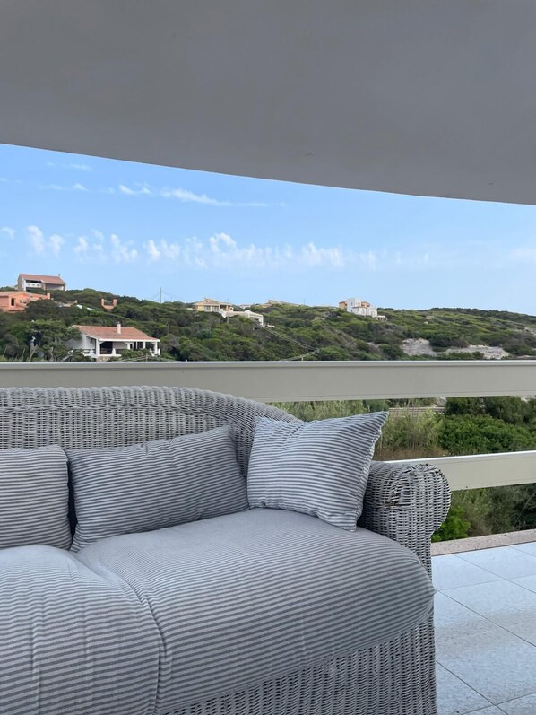 Property grounds - House 30 m from the beautiful beach "La Caletta " (La Caletta)