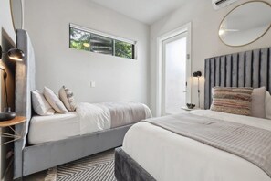 5 bedrooms, desk, iron/ironing board, WiFi