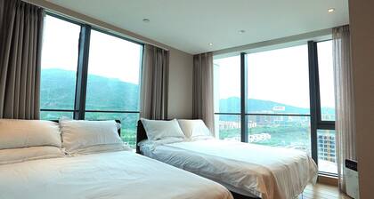 Interact China Fine Condo - Novotown