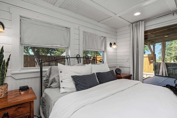 Unclassified image, 1 of 36, button