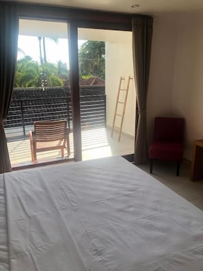 Deluxe Room | In-room safe, free WiFi