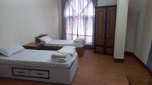 2 bedrooms, WiFi, bed sheets