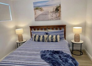 3 bedrooms, bed sheets