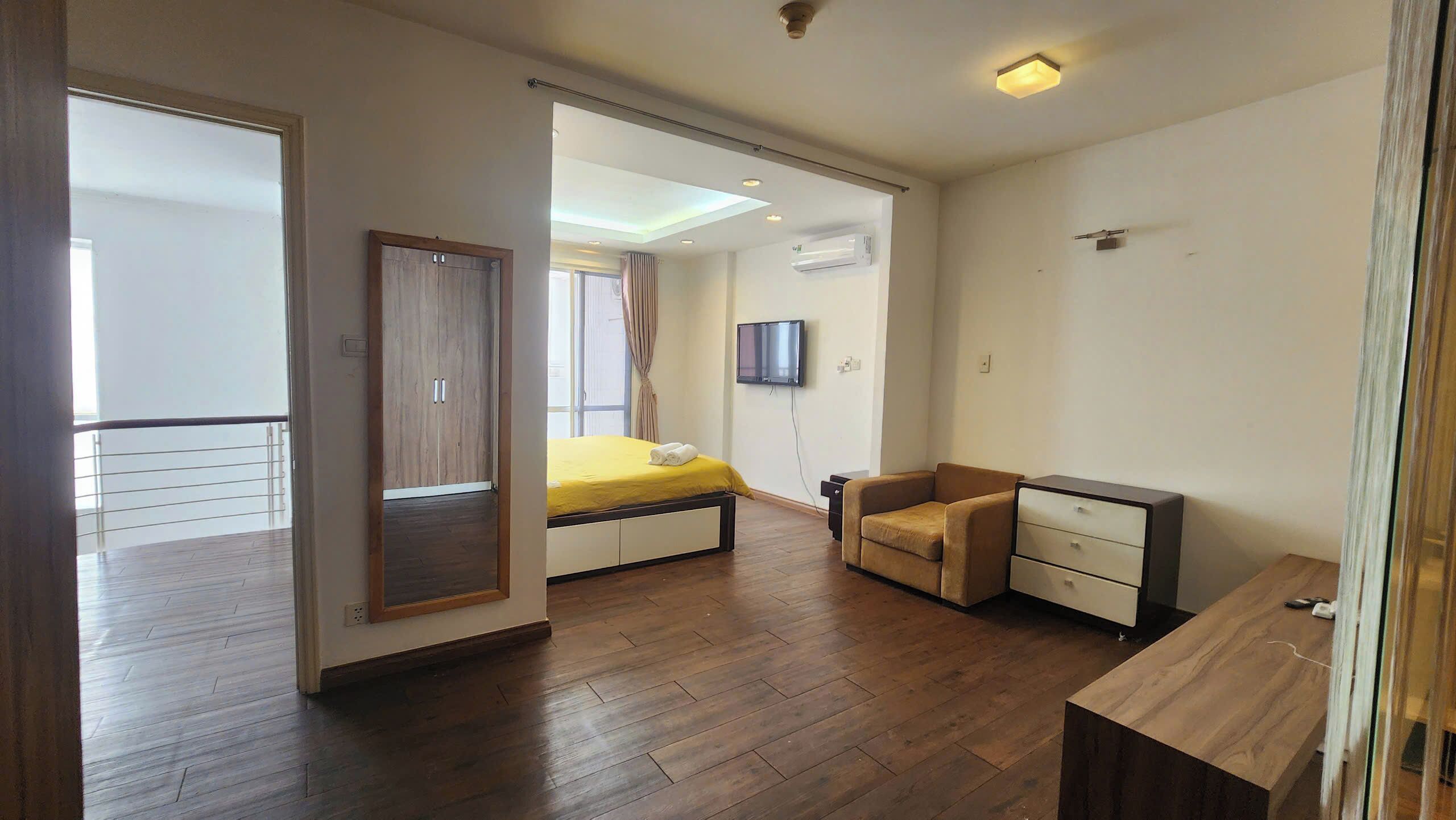 Căn hộ Cao cấp, ban công, quang cảnh thành phố | Khu phòng khách