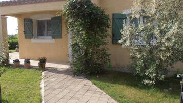 Enceinte de lâhĂ©bergement