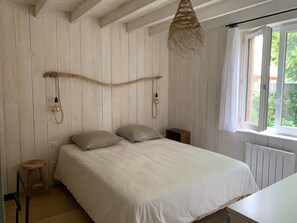 3 Schlafzimmer, Bügeleisen/Bügelbrett, WLAN, Bettwäsche