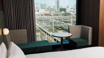 TRACKS-VIEW TWIN, Non Smoking | View from room