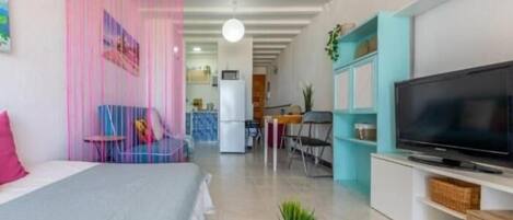 1 habitación y ropa de cama