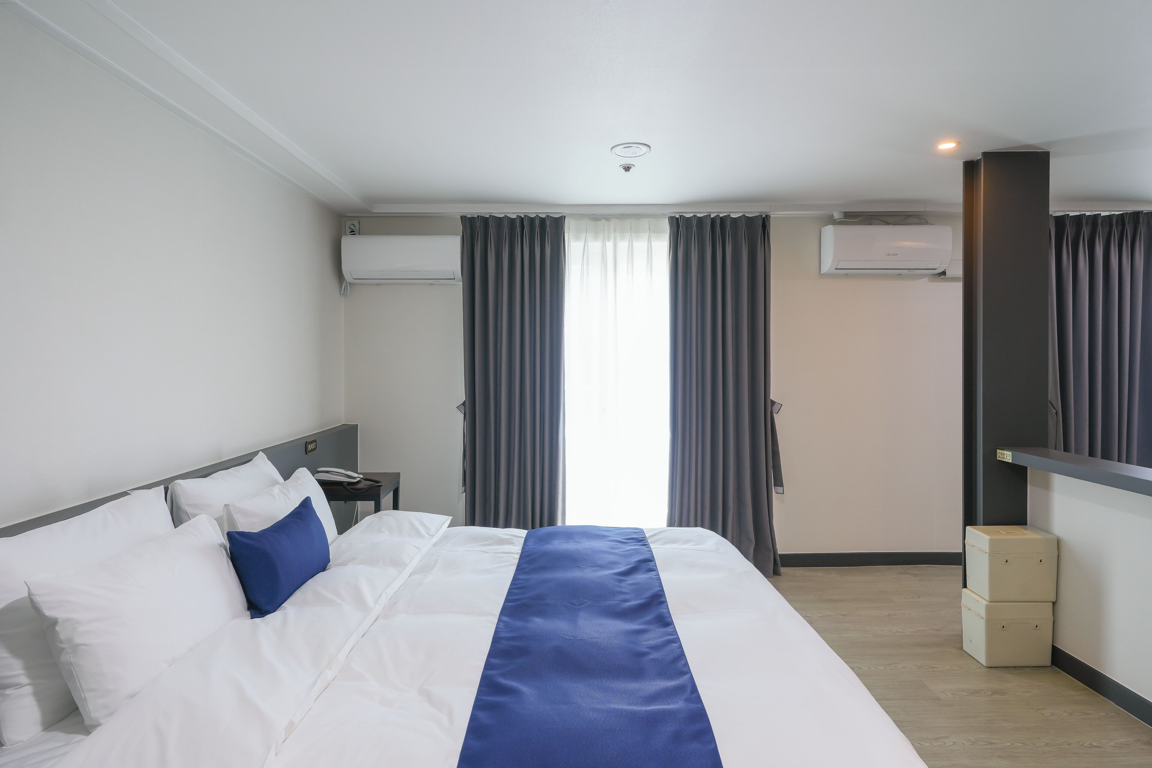 Habitación Deluxe doble, vistas a la montaña | Escritorio y wifi gratis