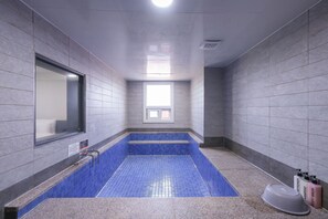 โต๊ะทำงาน, Wi-Fi ฟรี