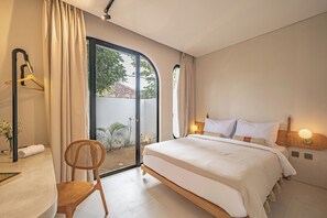 Egyptian cotton sheets, premium bedding, memory-foam beds, desk