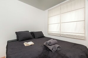 1 quarto, ferros/tábuas de passar roupa, Wi-Fi, roupa de cama