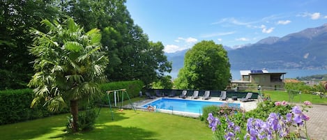 Maison Familiale, plusieurs chambres, 2 salles de bains, cÎté montagne (Casa Lina) | Piscine