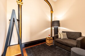 Elite-Apartment, 1 Schlafzimmer | Wohnzimmer