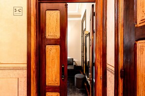 Elite Apartment, 1 Bedroom | Interior - Beach Studio Nearby Market in Oporto (Porto)