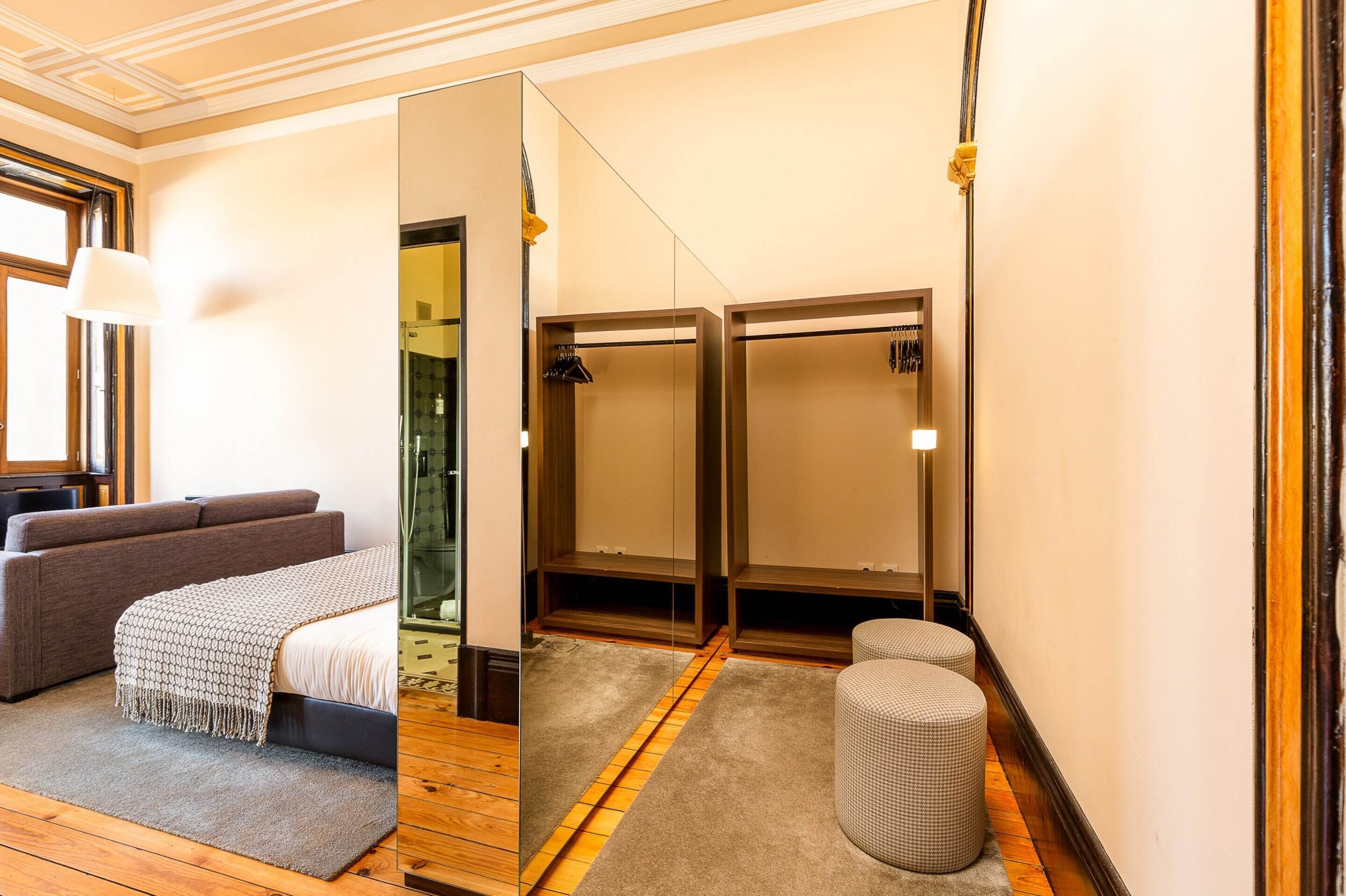 Deluxe-huoneisto, 1 makuuhuone | 15 makuuhuonetta, silitysrauta/-lauta